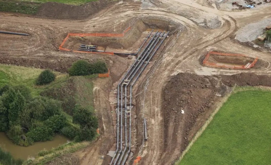 Costain previously constructed the Stublach solution mining plant, located near to the planned hydrogen storage facility