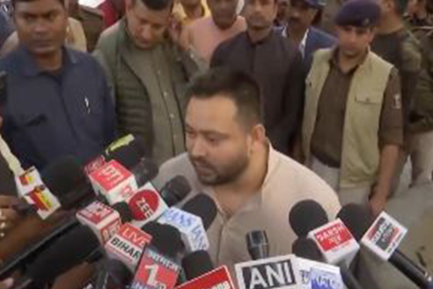 "Poor people being killed continuously, govt not concerned": Tejashwi Yadav on Delhi stampede