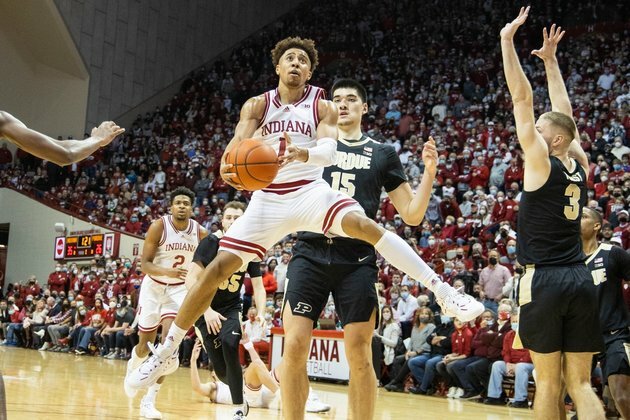 Top 25 roundup: Indiana hits late 3 to upset No. 4 Purdue