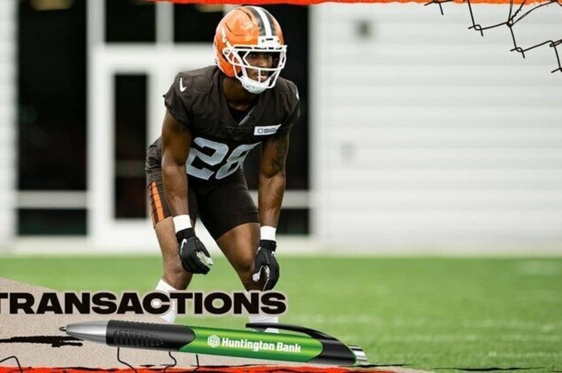 Browns elevate CB Tre Avery and CB Dom Jones