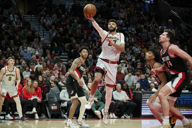 NBA roundup: Nuggets stun Blazers with last-second trey