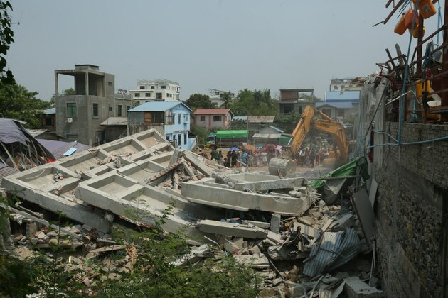 (SpotNews)MYANMAR-MANDALAY-EARTHQUAKE-RESCUE