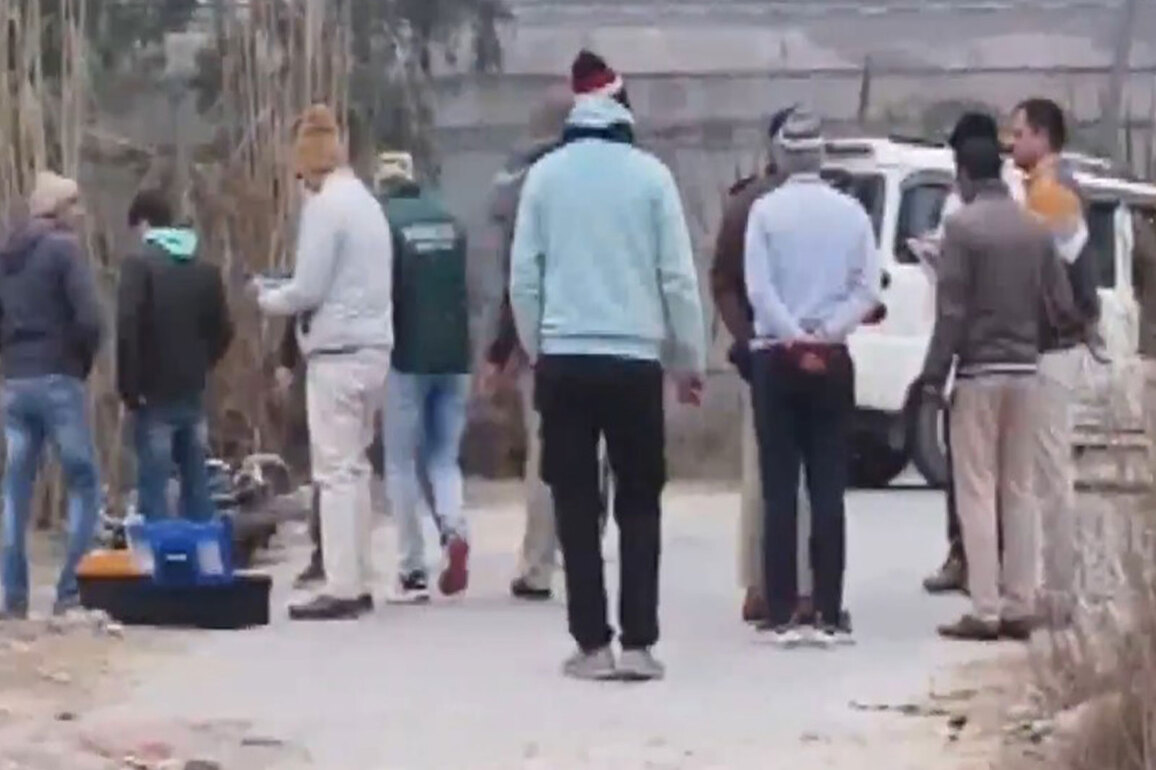 Rajesh Bawania gang member injured in encounter with Delhi Police