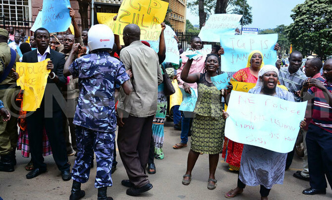 Pro-Kayihura protesters blocked from Parliament Pro-Kayihura protesters blocked from Parliament