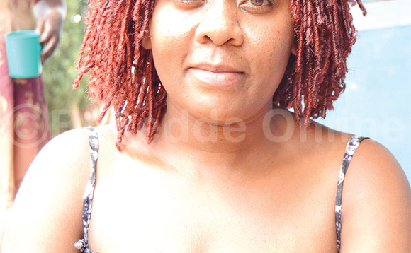 Salima Nakitto; Nze muganda wange bw’aηηamba nti omuwala gwe yafunye mbeerera sikirinaako buzibu ne bye boogera mbiraba ng’omuntu by’osobola okukolako. Okugeza abamu batya endwadde naye nga kino bw’ataba siriimu, endwedde endala ziwona. Salima Nakitto; Nze muganda wange bw’aηηamba nti omuwala gwe yafunye mbeerera sikirinaako buzibu ne bye boogera mbiraba ng’omuntu by’osobola okukolako. Okugeza abamu batya endwadde naye nga kino bw’ataba siriimu, endwedde endala ziwona.