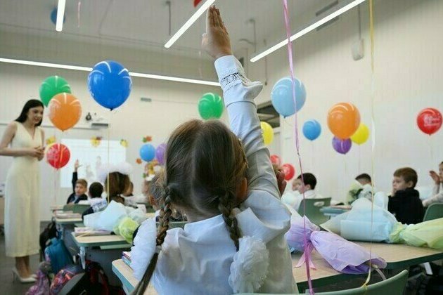 Russian demographer says fewer school years could deliver more babies