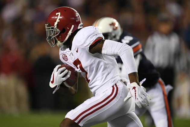 Report: Alabama CB Diggs (foot) out for season