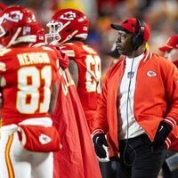 Chiefs DBs coach Dave Merritt arrested, charged with domestic battery