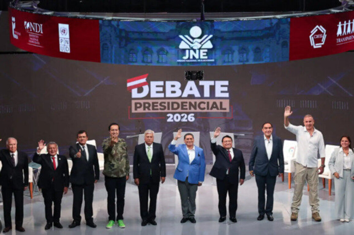 Peru kicks off the first round of presidential debates