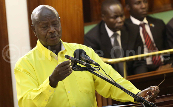 Museveni ng'ayogera eri Palamenti. Ebifaananyi bya MOSES NSUBUGA Museveni ng'ayogera eri Palamenti. Ebifaananyi bya MOSES NSUBUGA