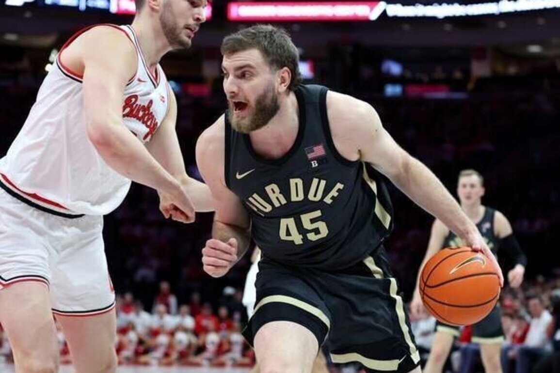 Ohio State upsets No. 8 Purdue to bolster NCAA tourney hopes