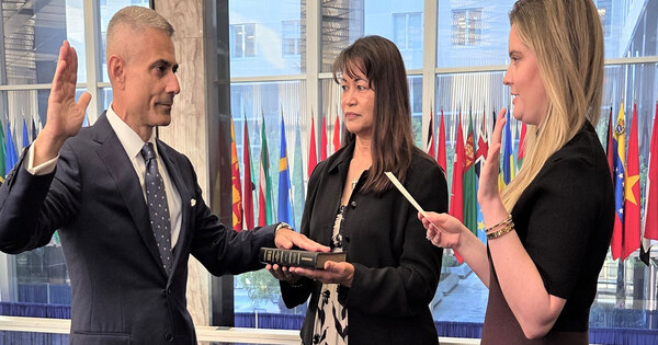 Paul Kapur sworn in as Assistant Secretary at US Bureau of South and Central Asian Affairs