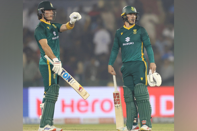 South Africa chase 359-run target in Raipur ODI, joint-highest record against India
