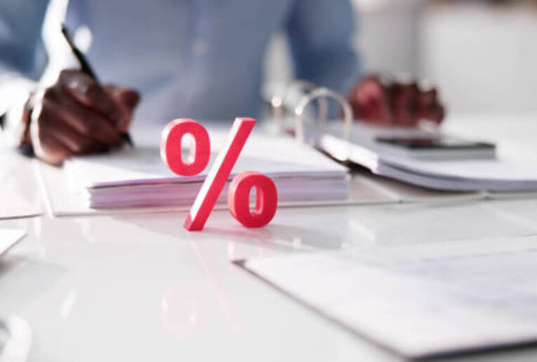 Preparing portfolios for falling interest rates