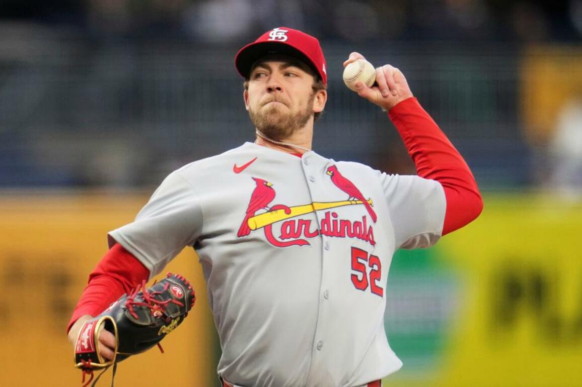 Liberatore shows determination in start vs. Pirates