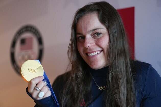Skier Breezy Johnson misses medal but gets a ring