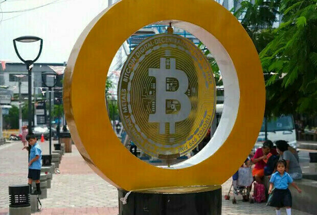 El Salvador abandons Bitcoin legal tender experiment  media