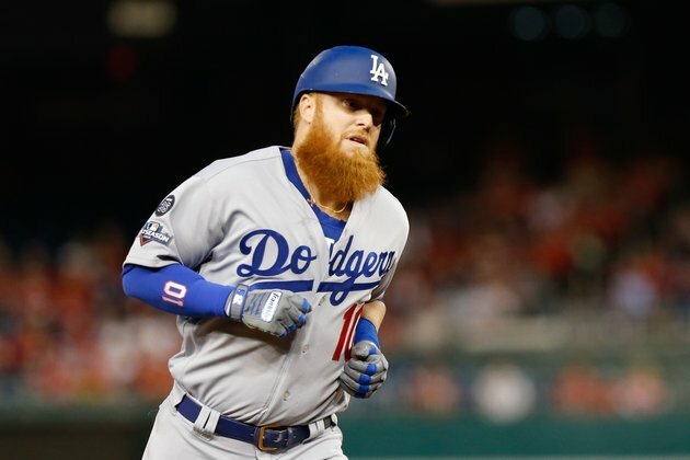 MLB notebook: Dodgers don't want 'fake banner'