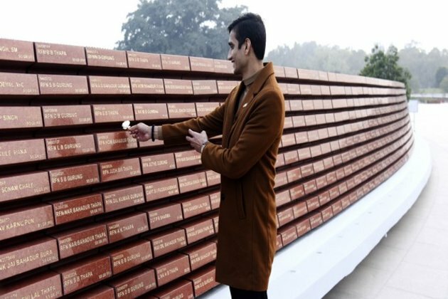 Paralympian Sharad Kumar visits National War Memorial, reminiscences bravery of Gorkha Regiment