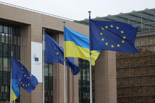 Europe welcomes possible ceasefire in Ukraine while preparing for future security guarantees