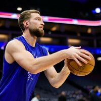 Kings C Domantas Sabonis out indefinitely with hamstring strain