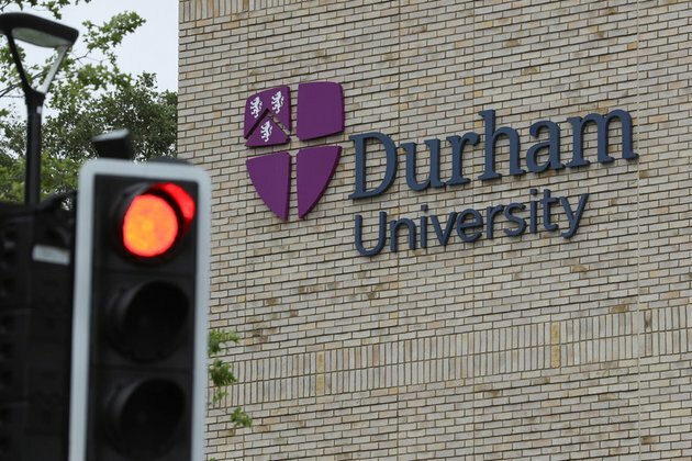 Professor investigated for criticizing pathetic students