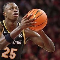 Missouri pursues potentially pivotal win over Kentucky