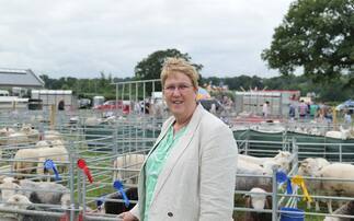 EXCLUSIVE -  Ann Davies: "If we support locally produced food, we will import less"