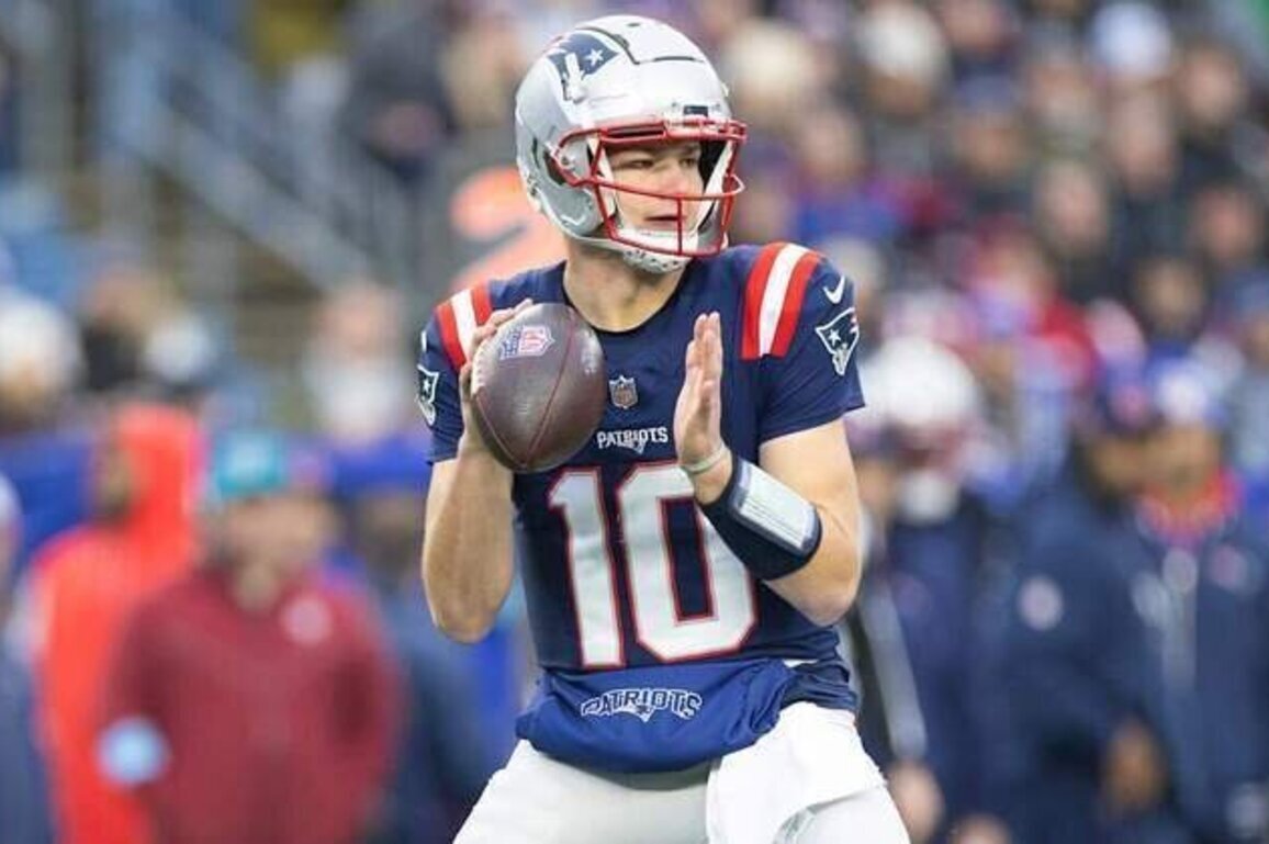 2026 Free Agent Forecast: Quarterbacks