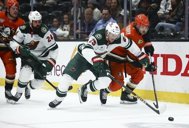 Kirill Kaprizov's 3-point night lifts Wild past Ducks