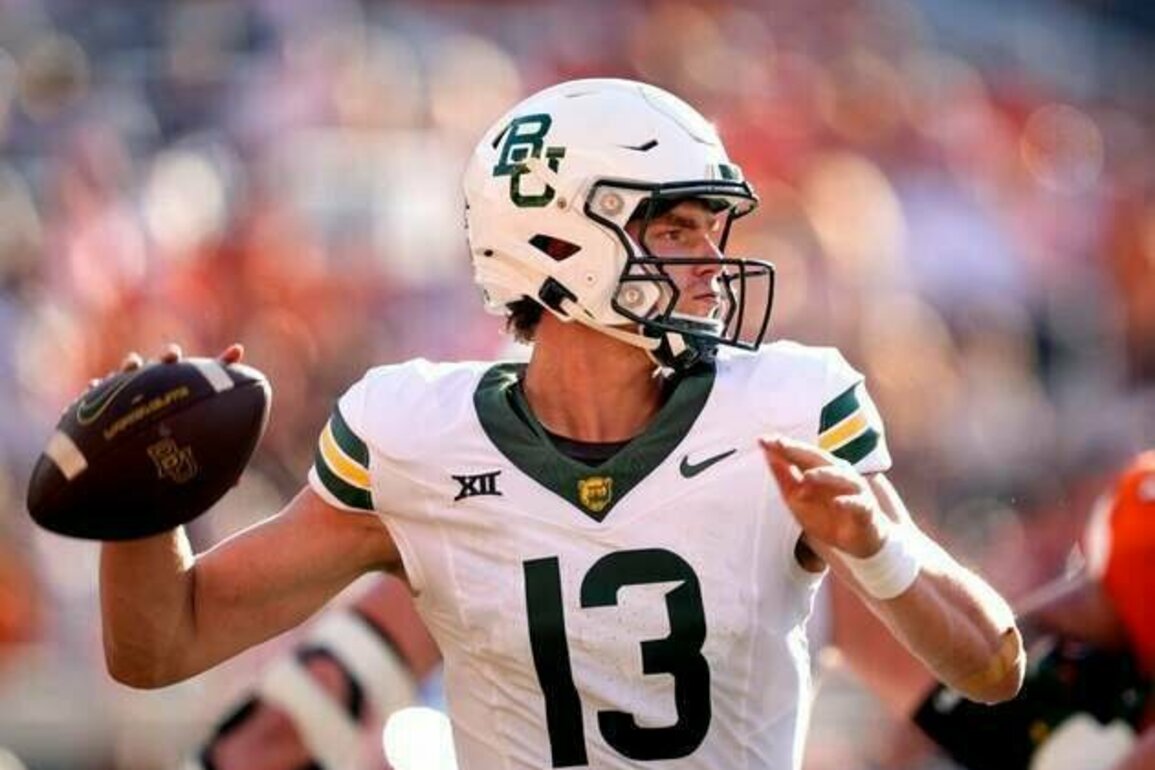 FBS' top 2 in passing yards meet as TCU, Baylor clash