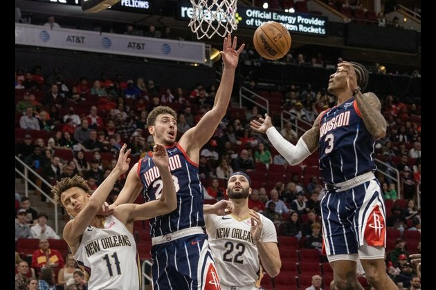 Jabari Smith Jr.'s last-second shot lifts Rockets over Pelicans