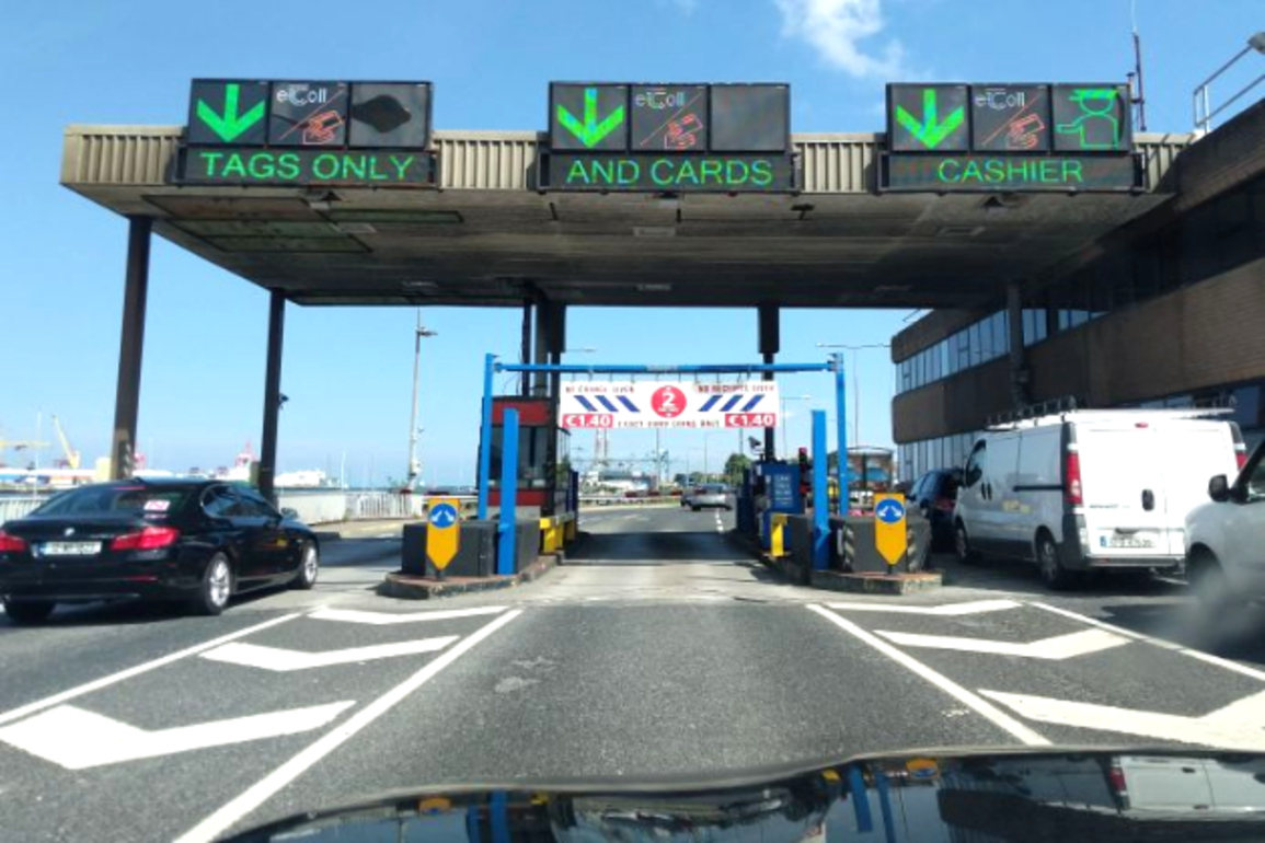 Ireland's drivers overpaid tolls by more than 350,000 euros last year