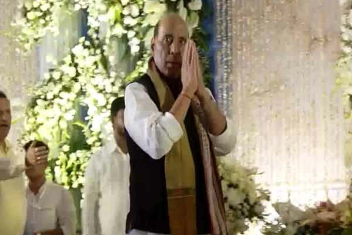 Defence Minister Rajnath Singh pays tribute to former Union Minister Debendra Pradhan