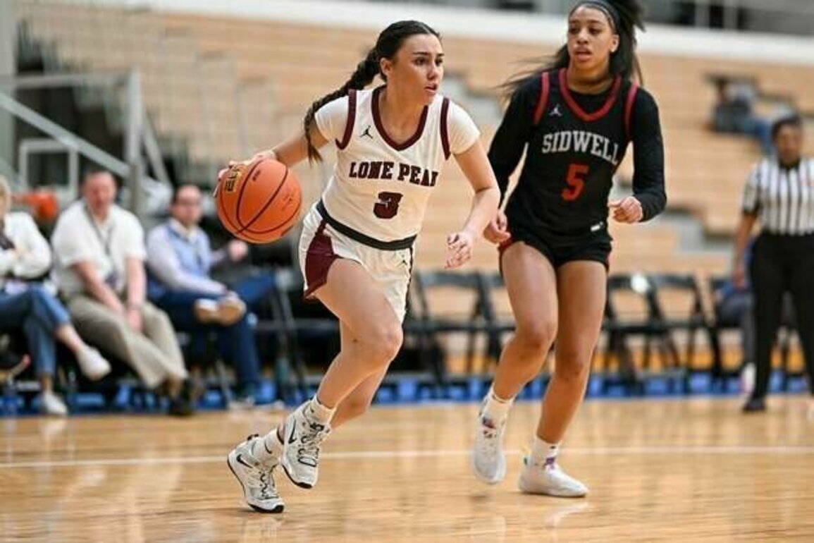 5-star F Jordyn Jackson commits to Maryland