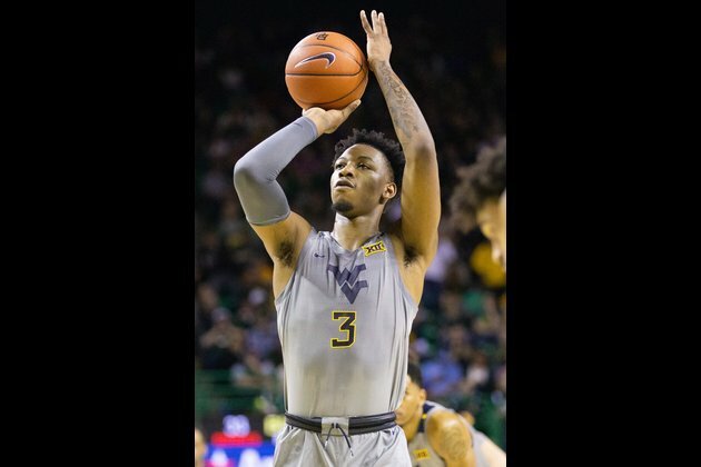 Culver leads No. 15 West Virginia past Western Kentucky
