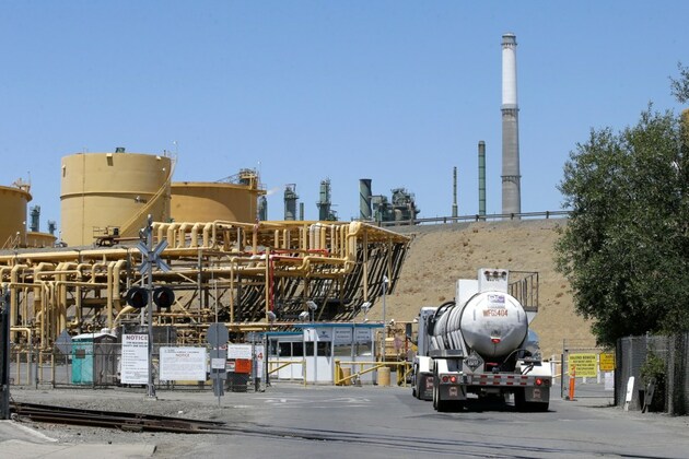 Newsom is one to blame for fleeing refineries