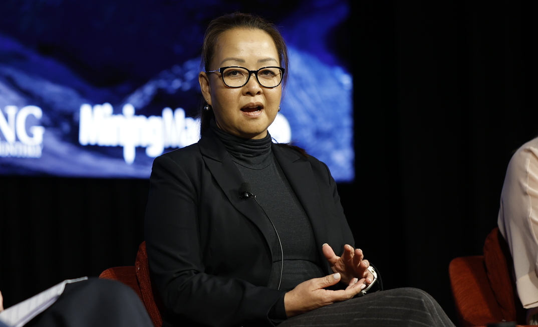 Sandra Lam speaking at FOM MNS 2025 Perth.