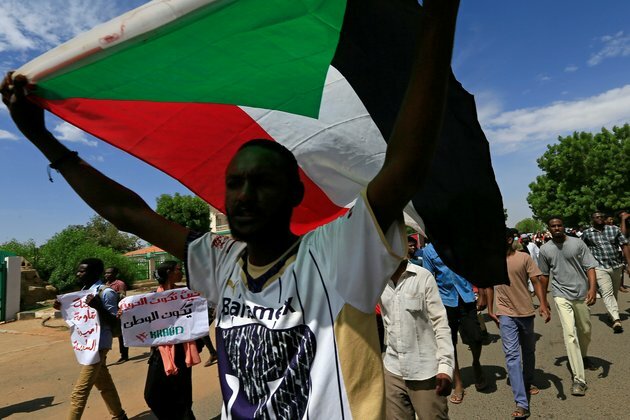 Sudan, US Sign Agreement Restoring Sudan&#039;s Sovereign Immunity