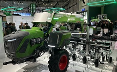 Agritechnica 2025: Fendt demonstrates its autonomous Xaver 104GT tool carrier concept