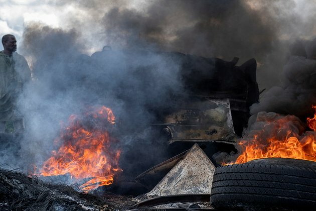 Riots and looting over mandatory vaccine rule