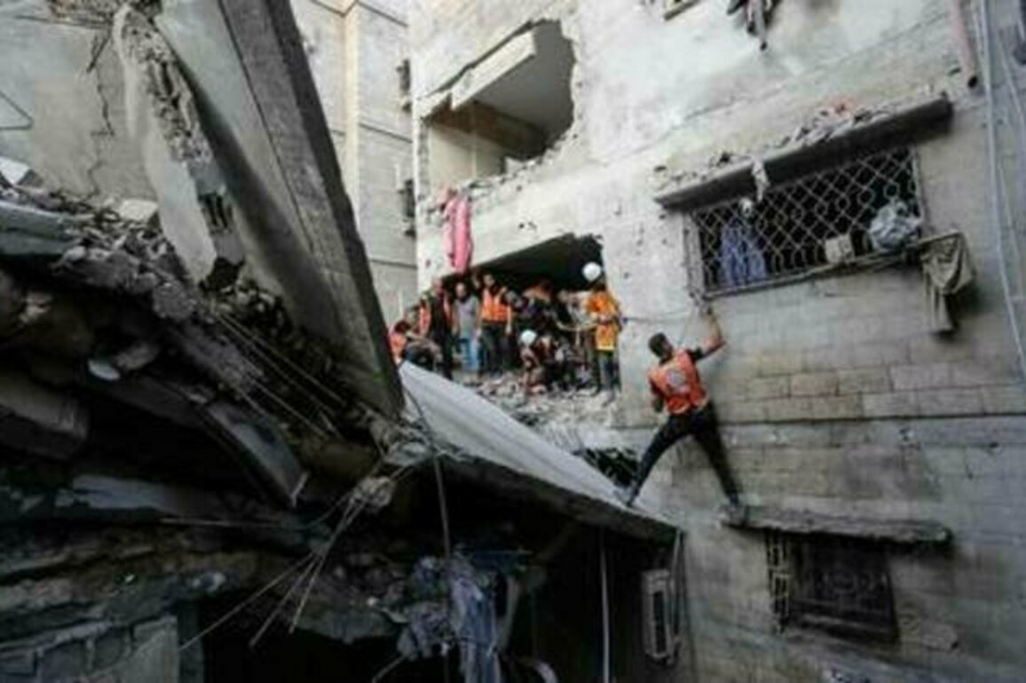 Trump threatens to 'eradicate' Hamas