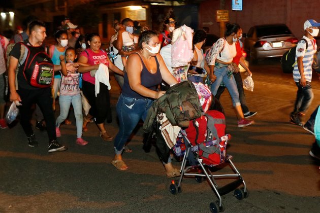 Caravan of Central American MigrantsHeads North for Better Life