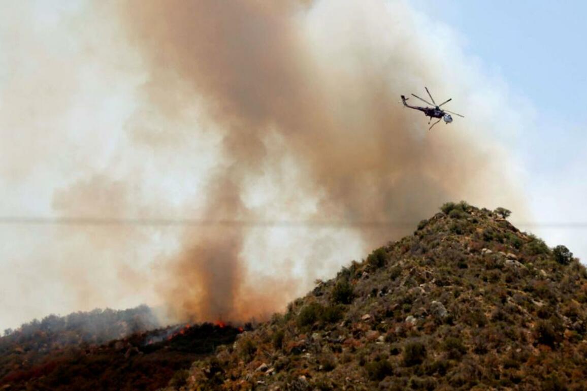Cody Fire- Wildfire community meeting today in Oracle