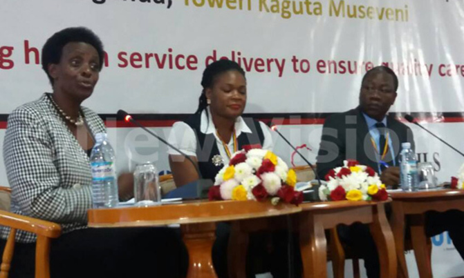 'Poor remuneration paralyze health service delivery' 'Poor remuneration paralyze health service delivery'