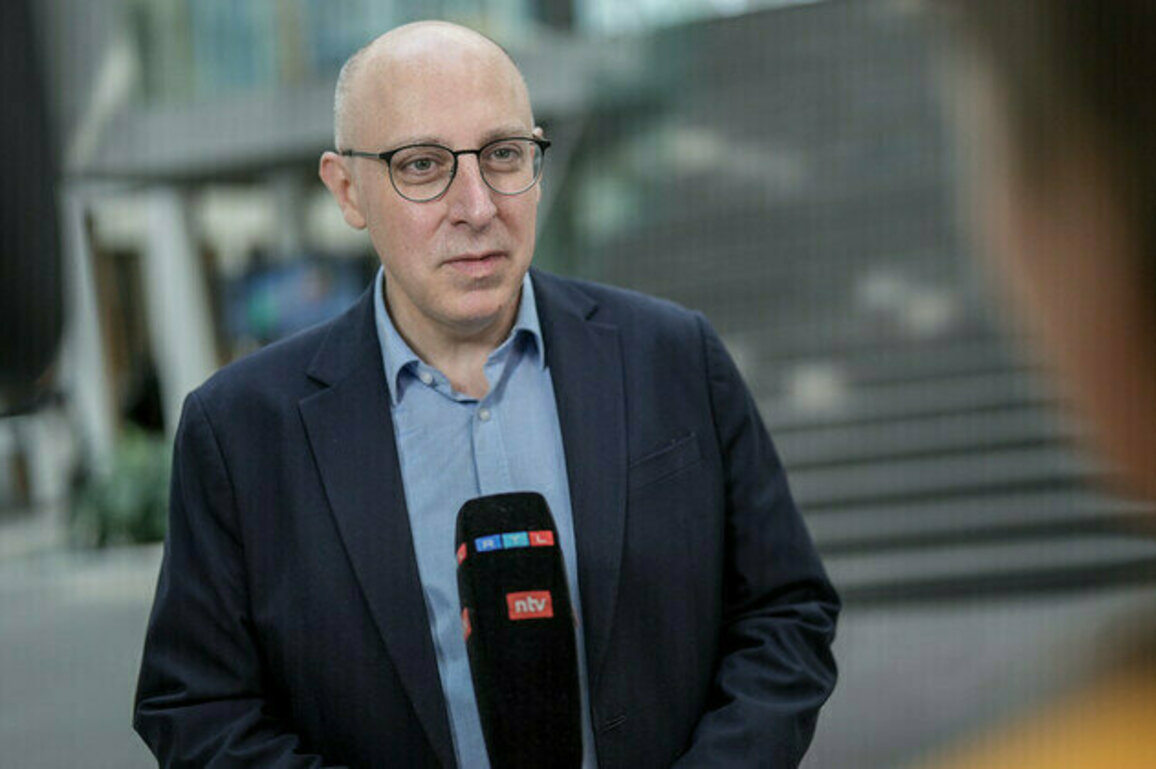 Senior German official urges intel reform to counter Russian threat