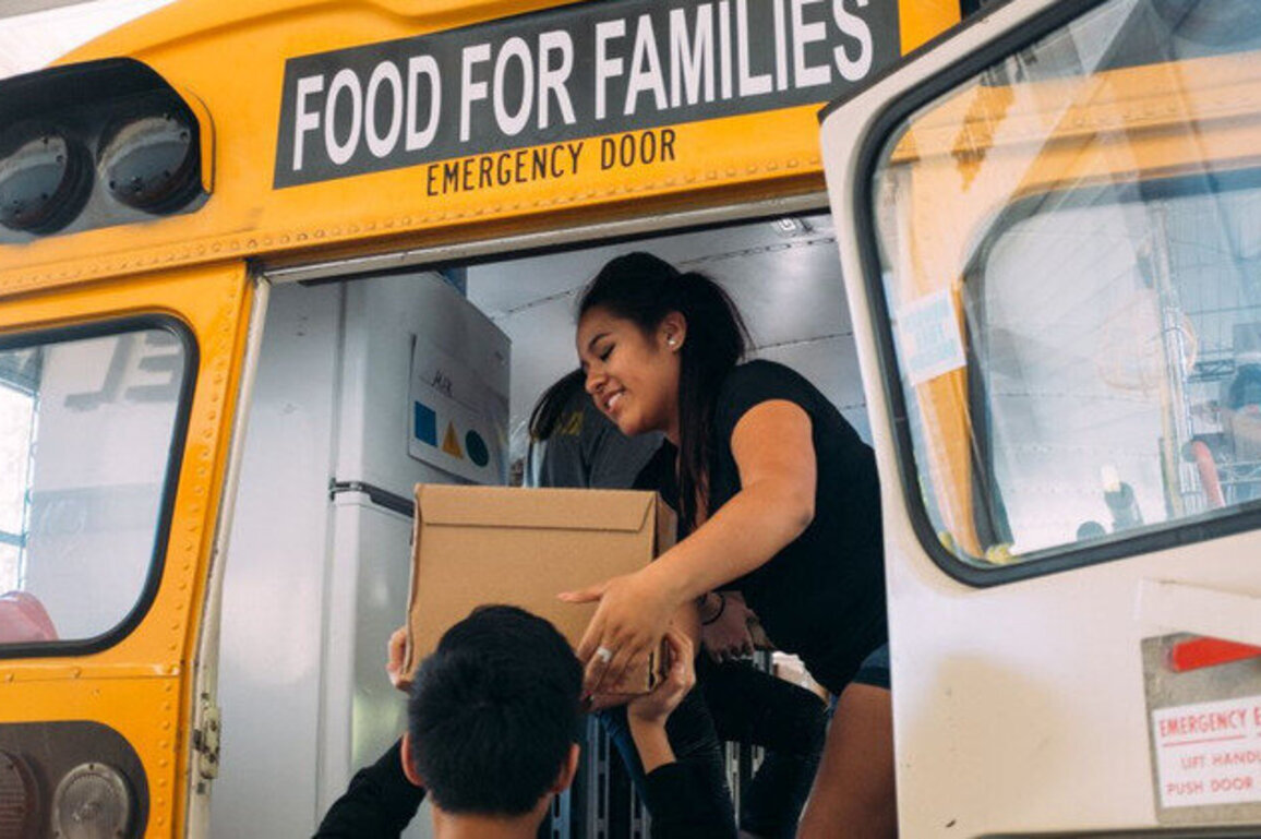 Oregon's school food pantries 'essential' for fighting hunger 