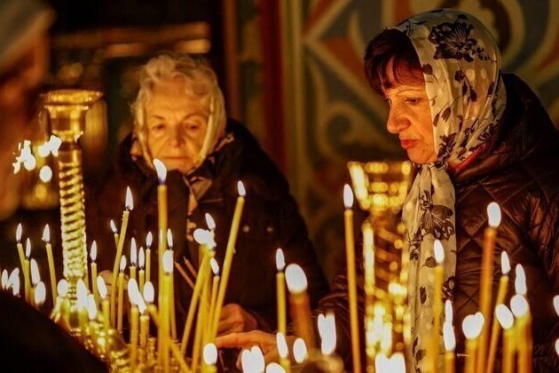 Ukraine, Russia Report Thousands Of Easter Truce Violations 