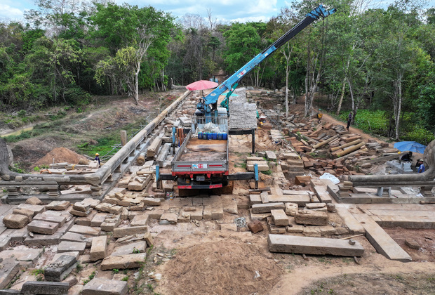 CAMBODIA-SIEM REAP-BENG MEALEA TEMPLE-RESTORATION