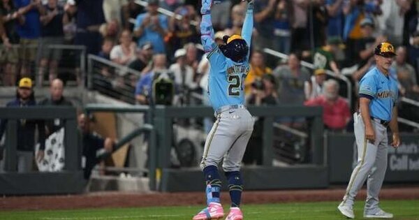 A's, Brewers meet again in Las Vegas after show-stopping opener